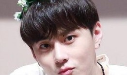 最近大瓜事件 =明星明星公开道歉,娱乐圈大瓜事件背后的反思与启示